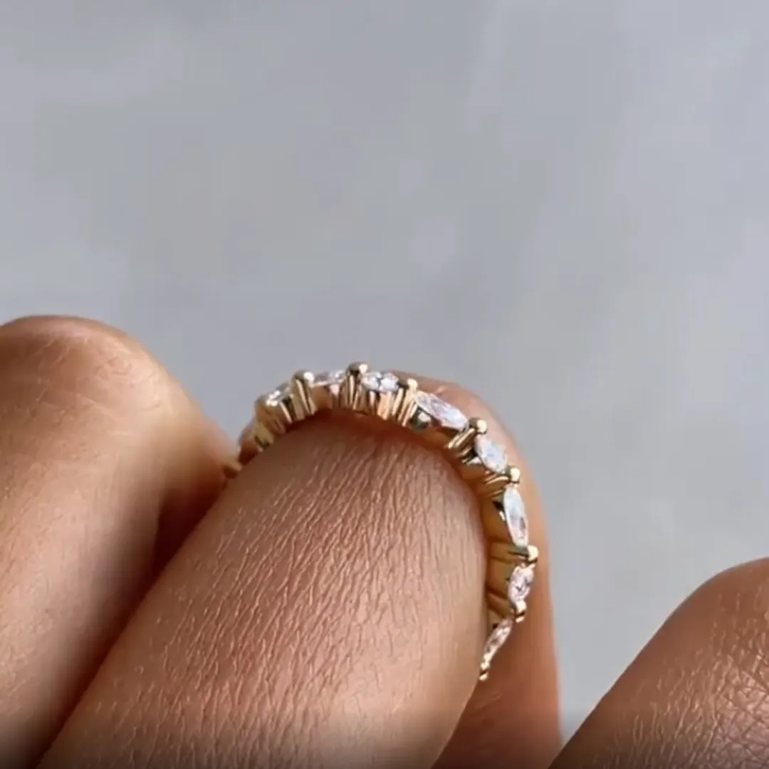 /public/photos/live/Marquise & Round Moissanite Matching Wedding Band 559 (3).webp